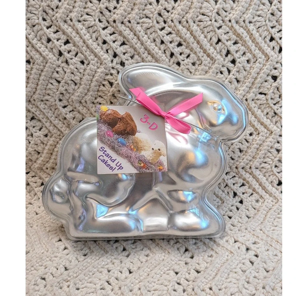 Nordic Ware 3D Bunny Cake Pan Vintage 1994 Easter Rabbit Mold New Sealed